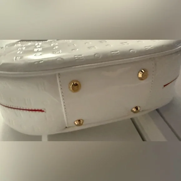 Arcadia Stunning White Patent Leather W/Red Trim Shoulder Bag W/Gold-Tone NWT - Picture 9 of 16